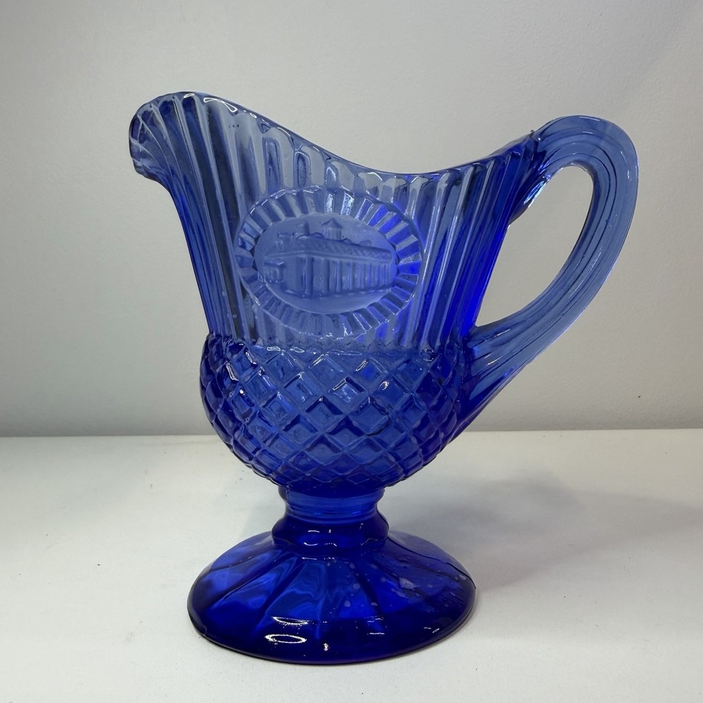 Avon Vintage Fostoria Cobalt Blue Glass Mt Vernon Gravy/ Sauce Pitcher